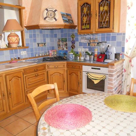 Les Hirondelles Chambres D'Hotes Serres  Buitenkant foto